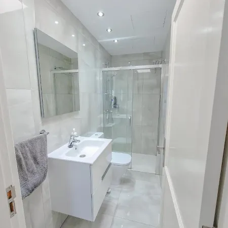 Bungalow Bellavista 13 - 3 Bed/2 Bath - 1 Toilet - Communal Pool - Wifi - * Puerto del Carmen (Lanzarote)
