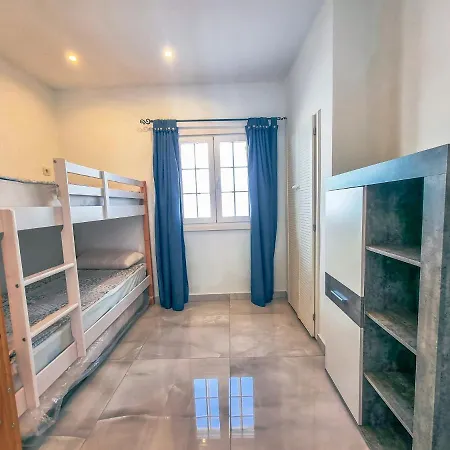 Apartment Bungalow Bellavista 13 - 3 Bed/2 Bath - 1 Toilet - Communal Pool - Wifi - Puerto del Carmen (Lanzarote)
